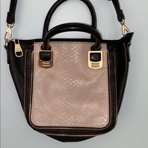 Steve Madden purse
